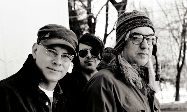 Free MP3: Dinosaur Jr, ‘No Bones’ — from ‘Bug Live at 9:30 Club: In the Hands of Fans’